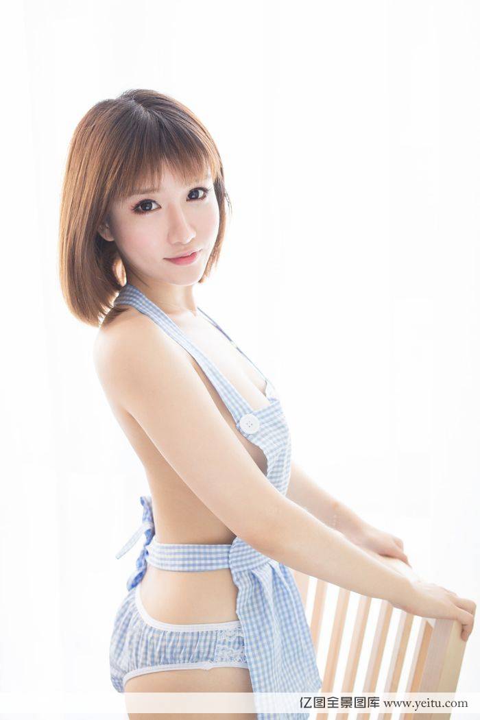 美女模特vivi童颜巨乳比基尼性感写真-25