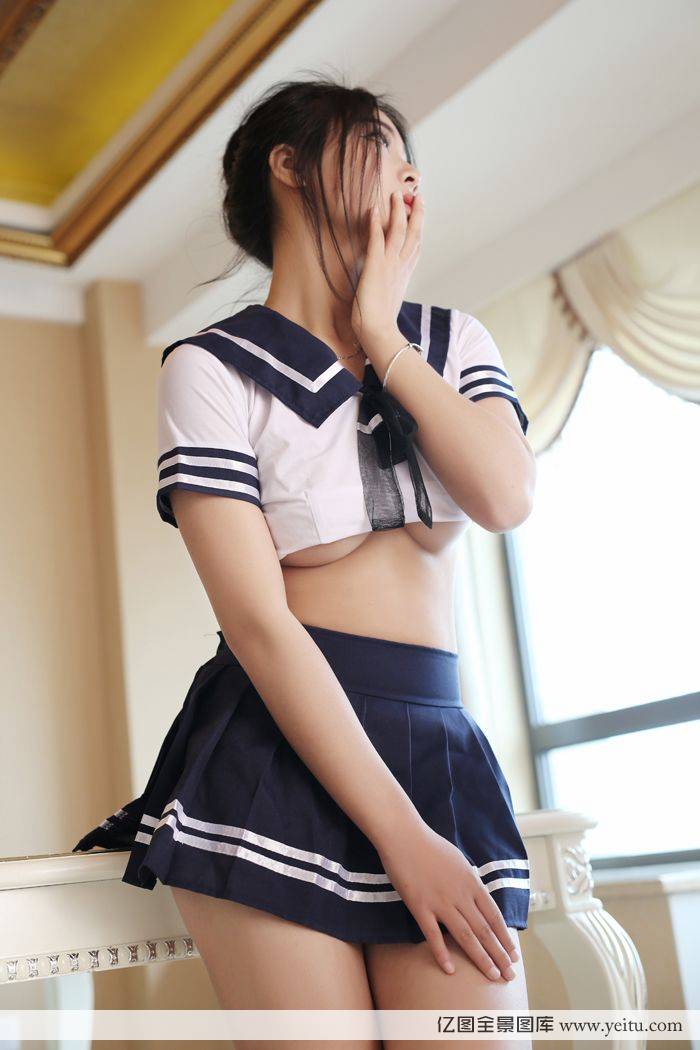 平面模特白微sera学生装扮性感美乳制服诱惑-41