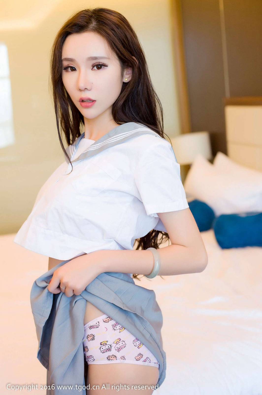 推女神美女模特萌琪琪性感酥胸纤细美腿-24