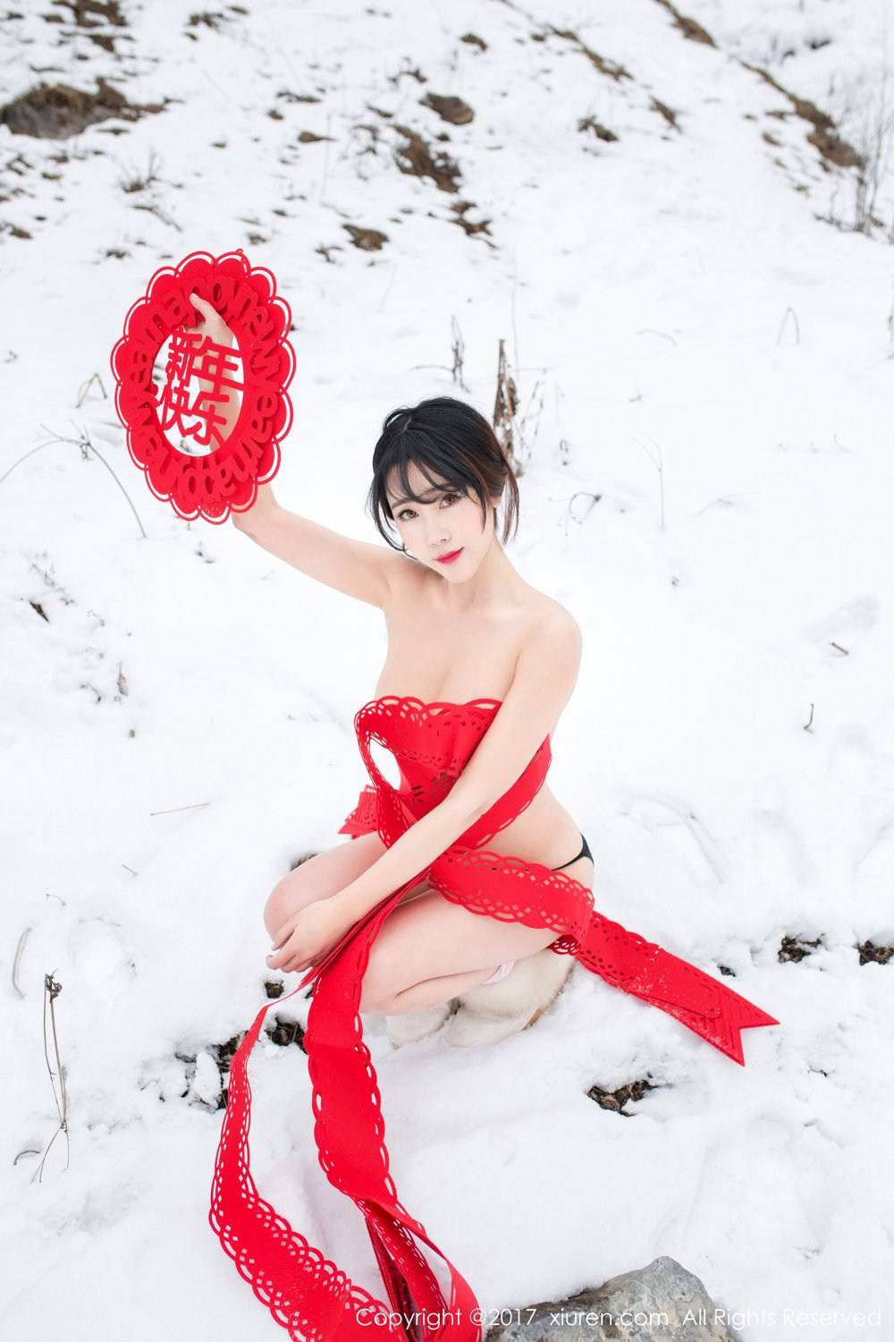 秀人网美女模特兜豆靓冰天雪地新年贺岁-36