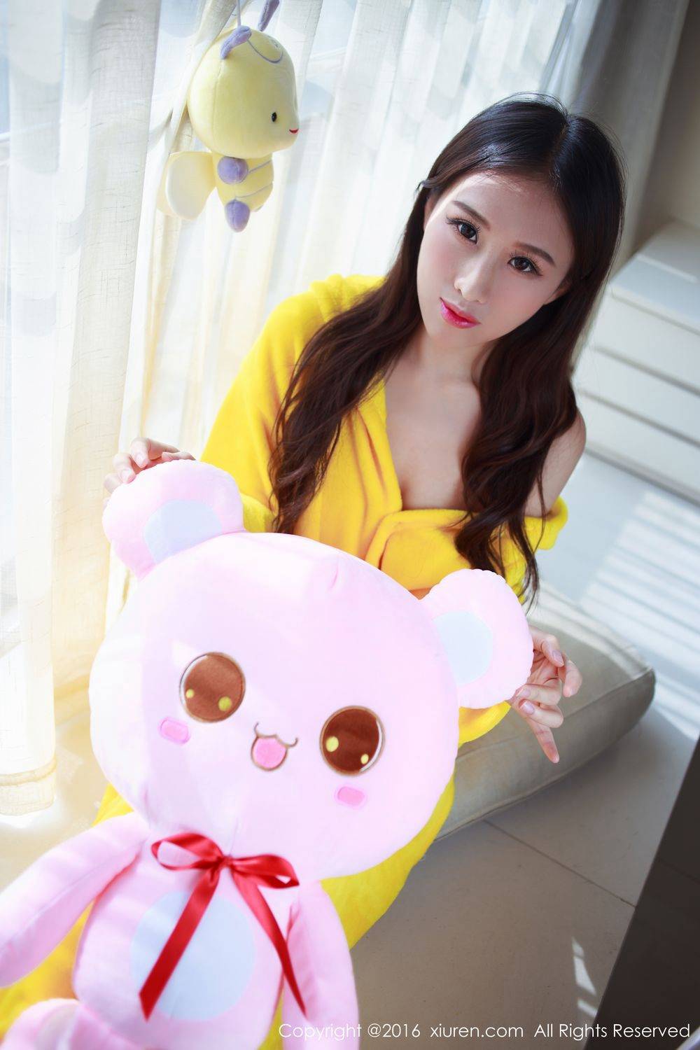 秀人网美女模特月音瞳性感美胸呼之欲出-5