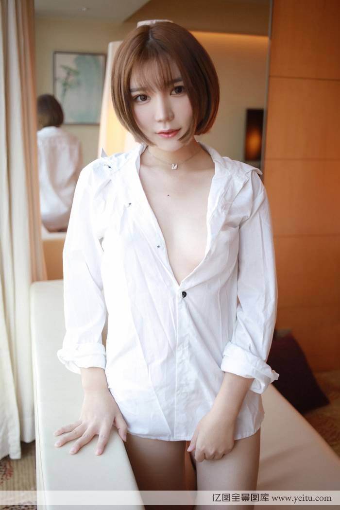 美女模特范女郎童颜巨乳白衬衫诱惑写真-12