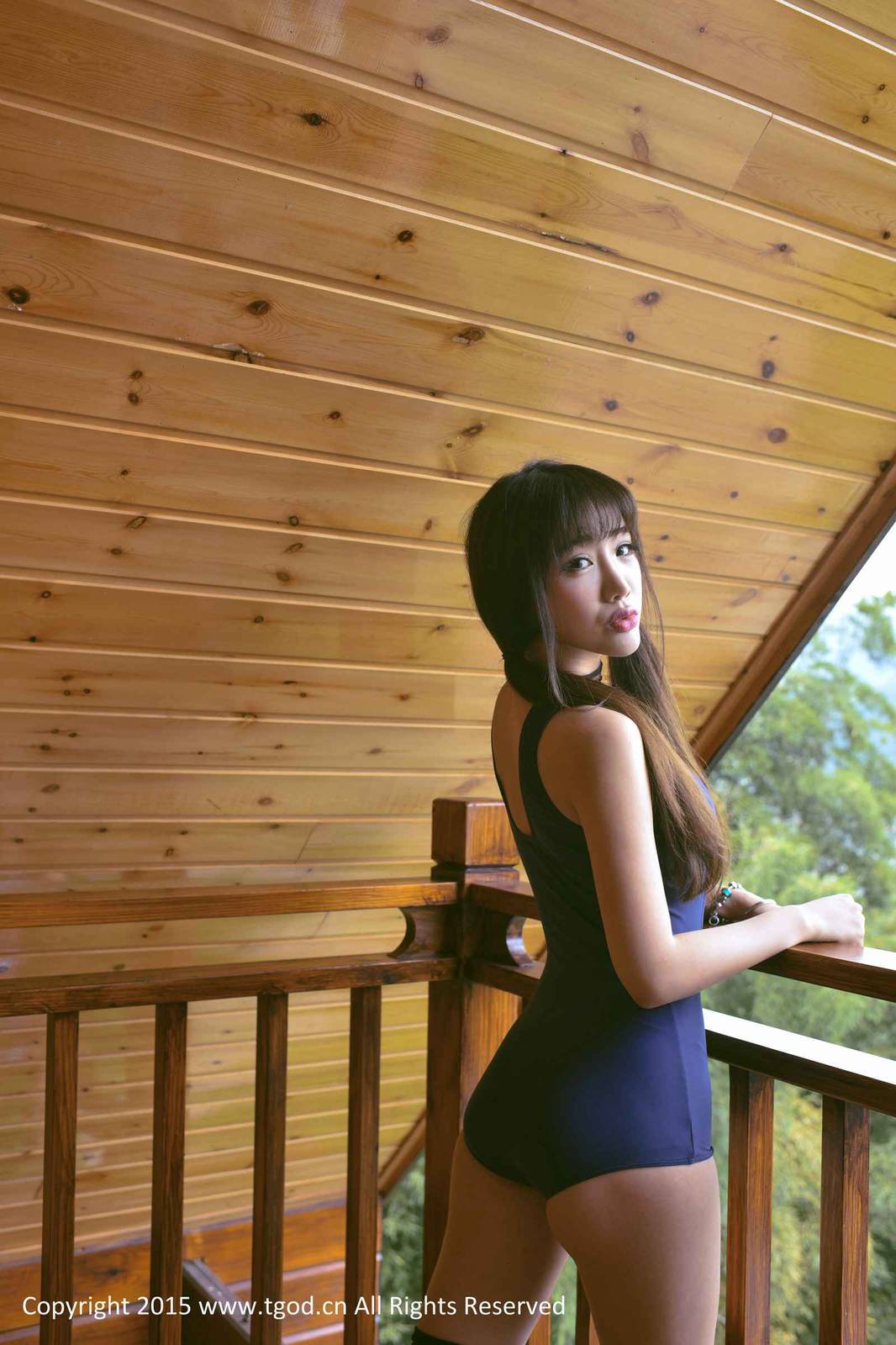 推女神美女模特朱若慕泳衣古灵精怪云曼旅拍-4