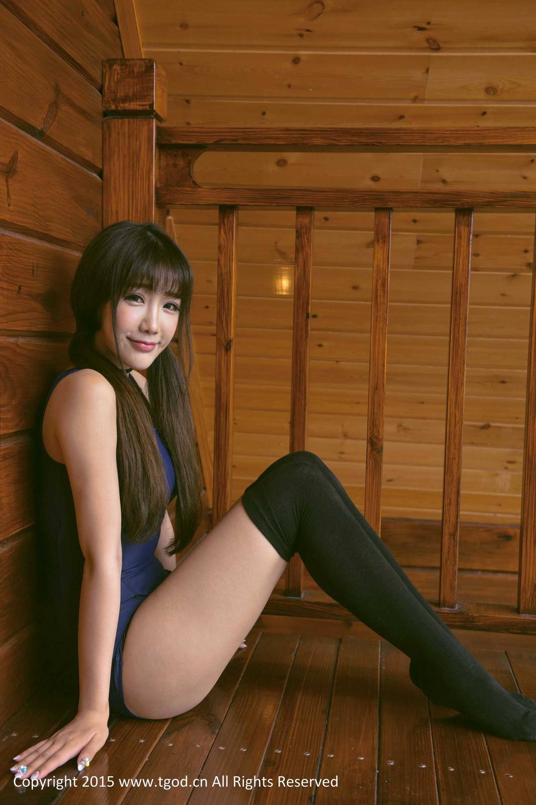 推女神美女模特朱若慕泳衣古灵精怪云曼旅拍-21