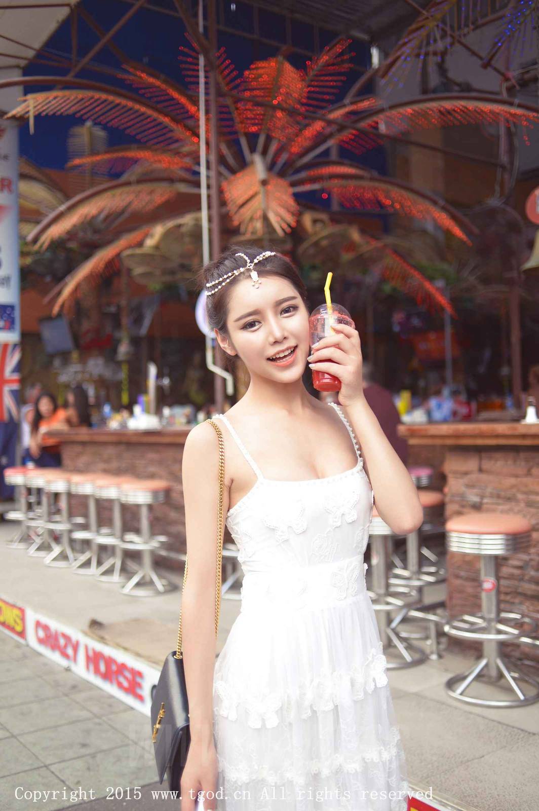 推女神美女模特徐妍馨Mandy比基尼普吉岛旅拍-38