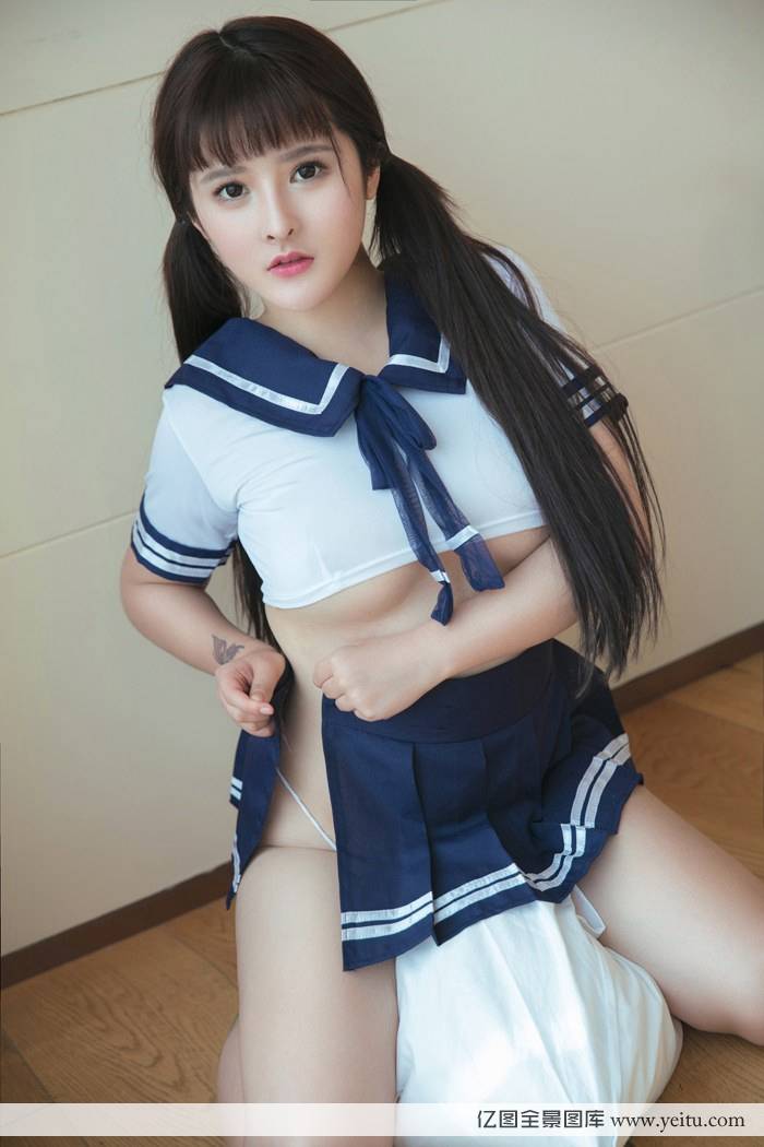 宅男女神杨漫妮学生装丰乳肥臀制服诱惑-14