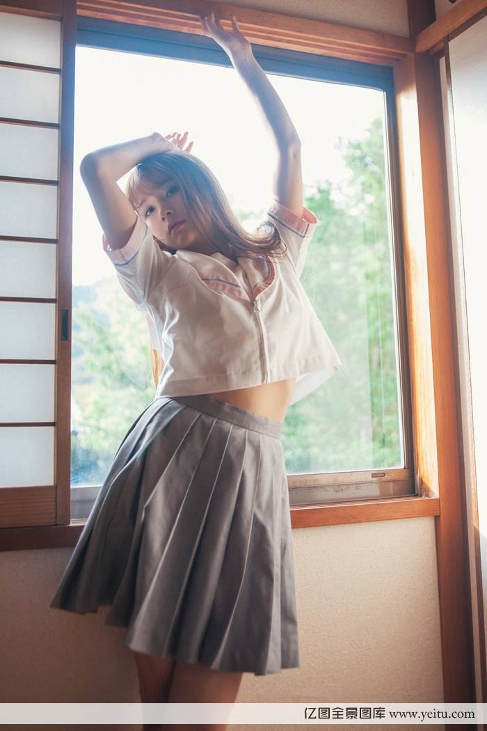 美女模特夏美酱性感内衣诱惑养眼诱惑写真-27