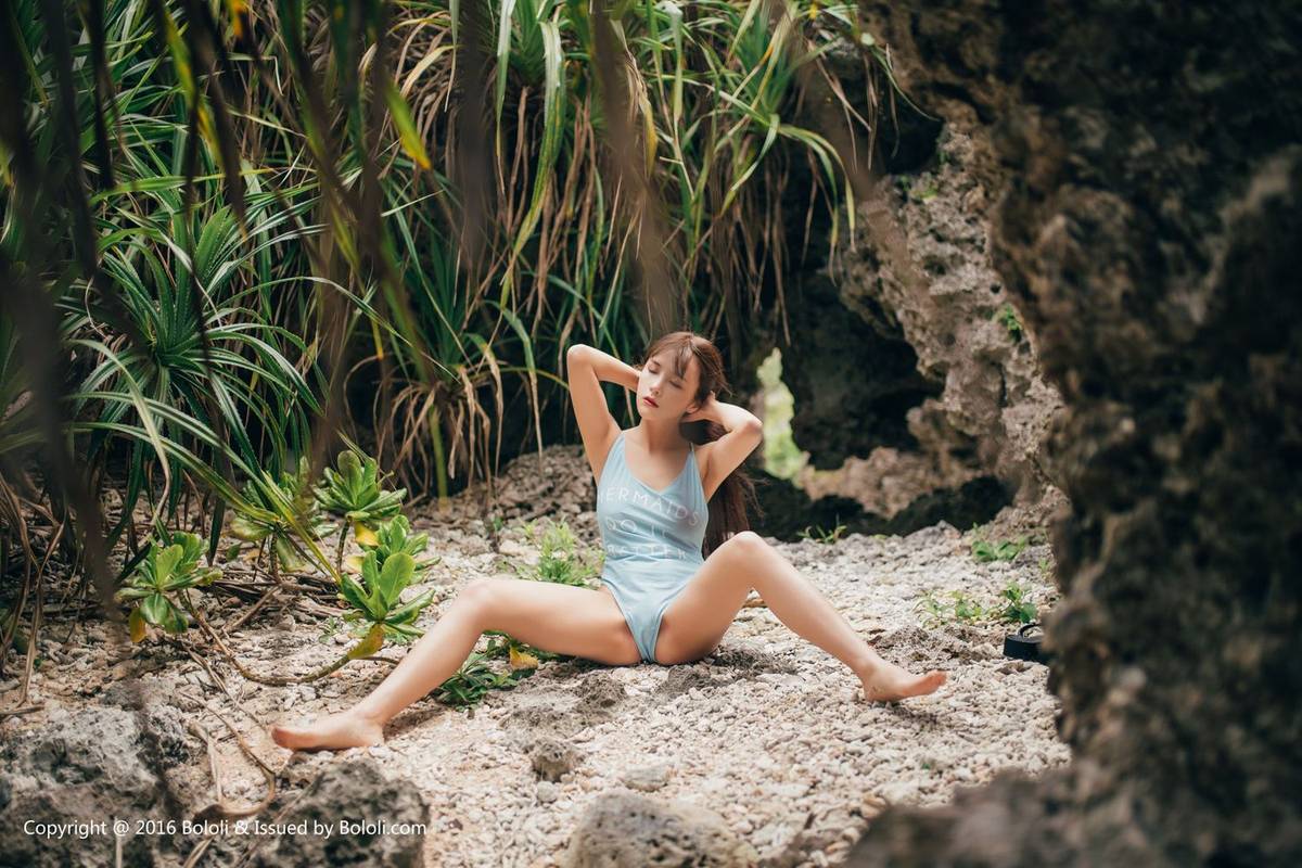 菠萝社美女模特夏美酱日本冲绳连体衣大尺度写真-35