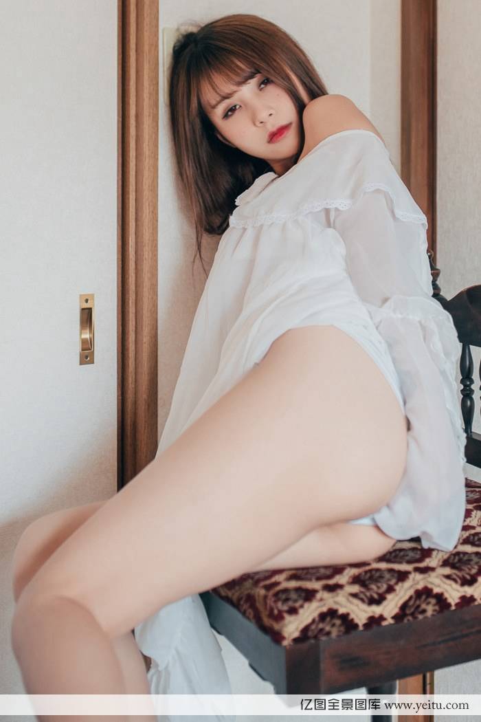 菠萝社美女模特夏美酱童颜巨乳性感迷人-5