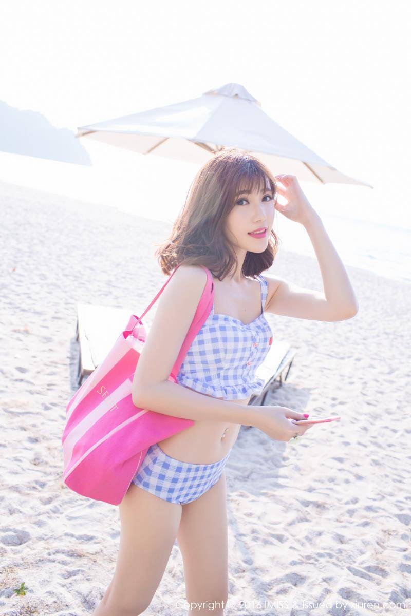 爱蜜社气质美女Sandy陈天扬兰卡威旅拍写真-32