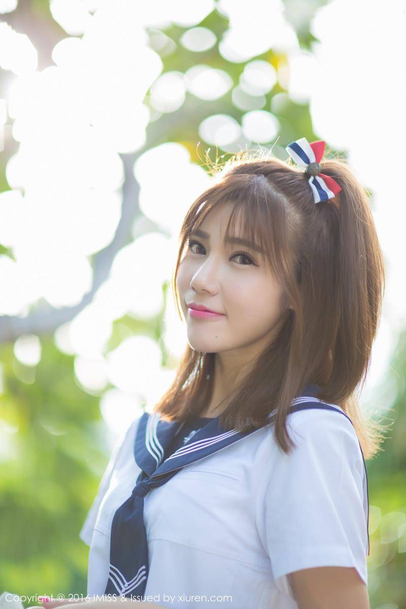 爱蜜社美女模特Sandy陈天扬校服制服诱惑比基尼旅拍-10