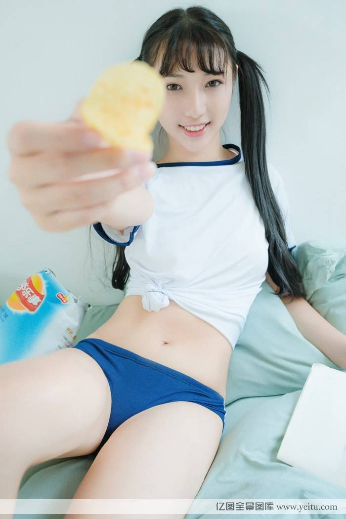 果团网软妹子宓兔兔er日系校服内衣美腿真空上阵-23