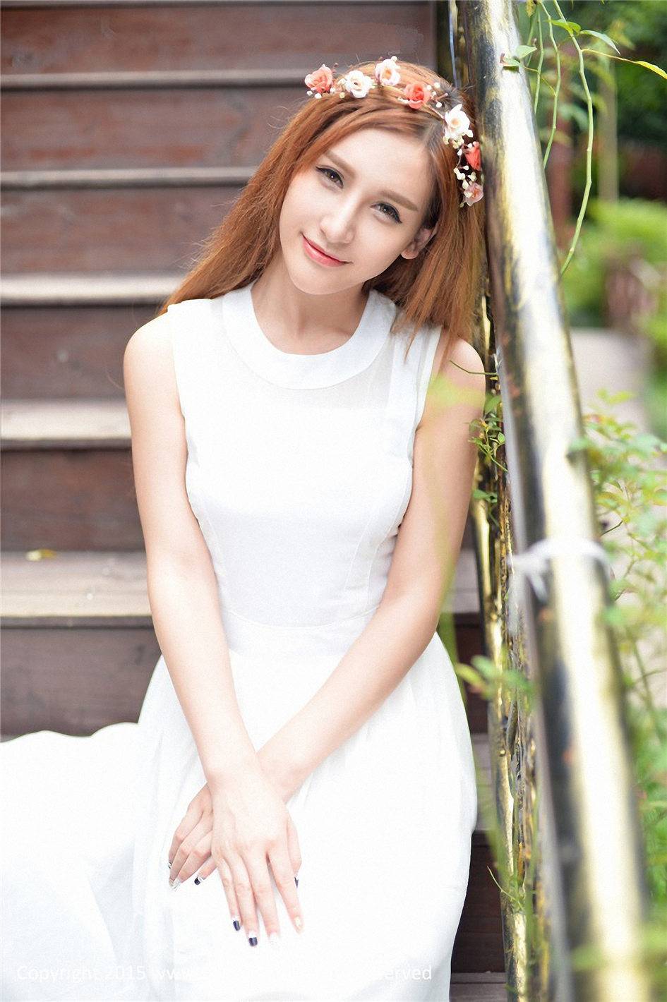 推女神大胸嫩模艾希ICE浙西民宿室外阳光写真-7