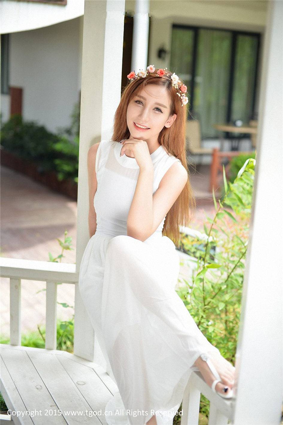 推女神大胸嫩模艾希ICE浙西民宿室外阳光写真-2