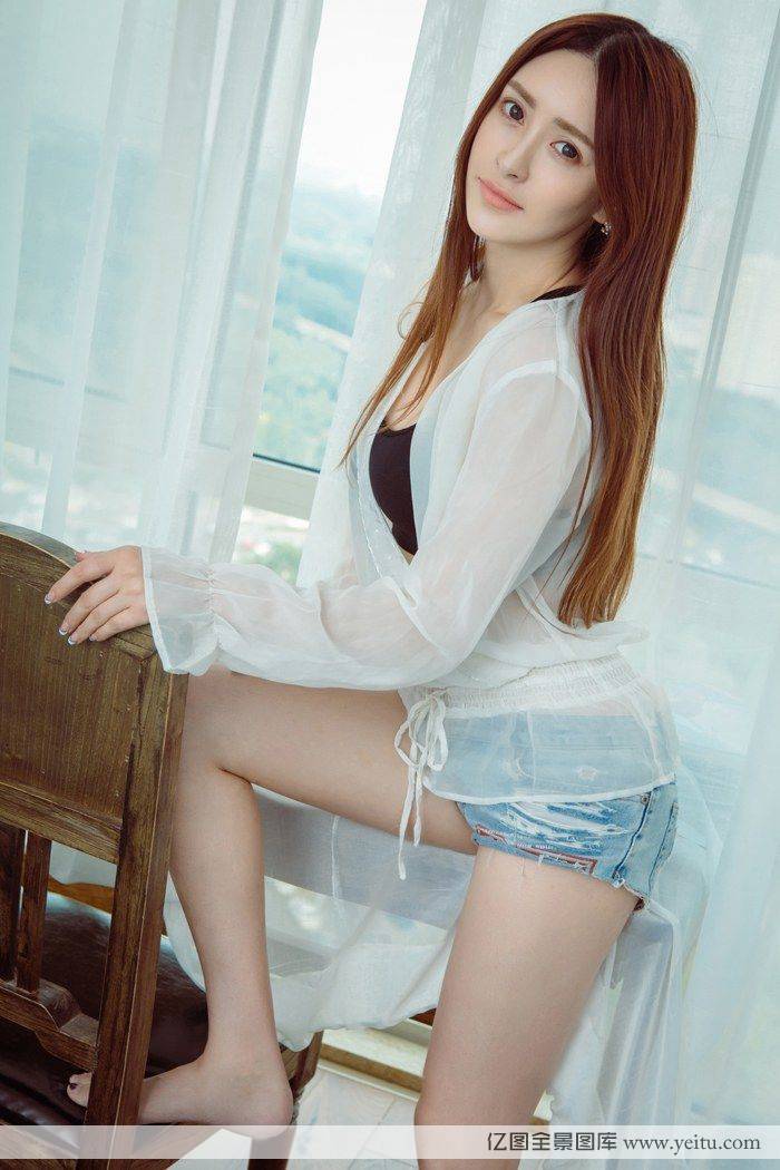 宅男女神花花粉色蕾丝傲人美乳室内性感写真-44