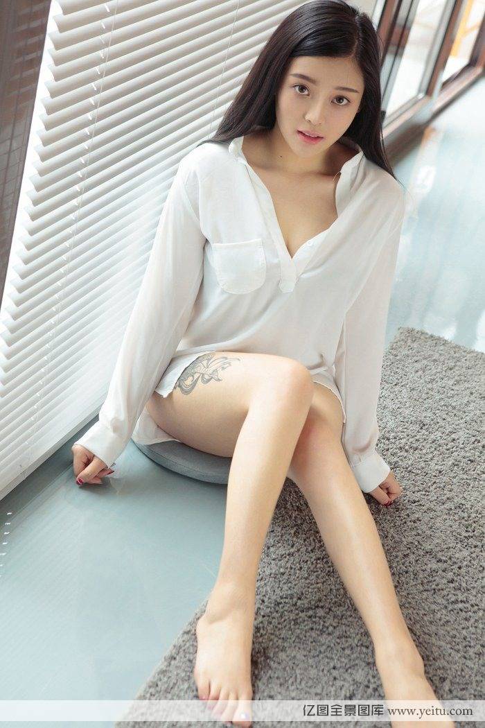 尤果网篮球宝贝凌菲篮球背心蕾丝内衣性感写真-7