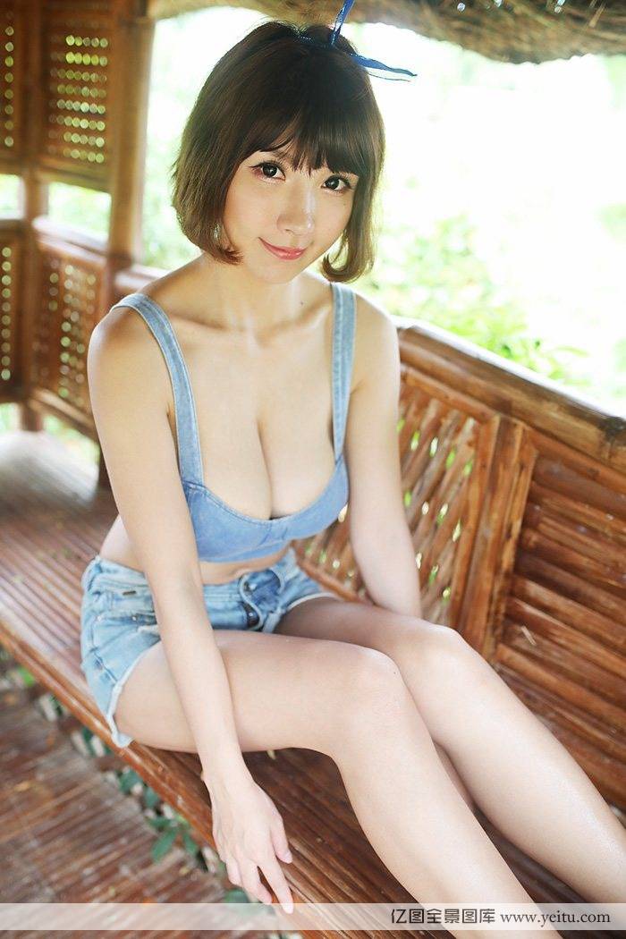 美媛馆美女模特晓茜sunny童颜巨乳内衣诱惑-16