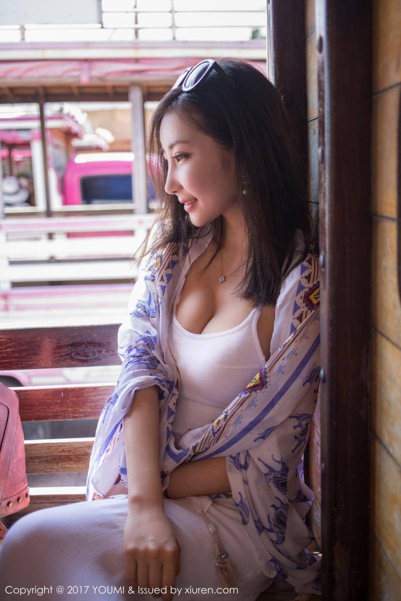 尤蜜荟妩媚女神Yumi尤美户外清新养眼妩媚内衣诱惑-16