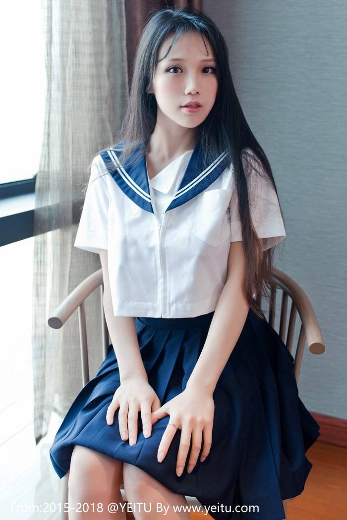 御女郎清秀丽人李可可巨乳美腿真空演绎最新写真