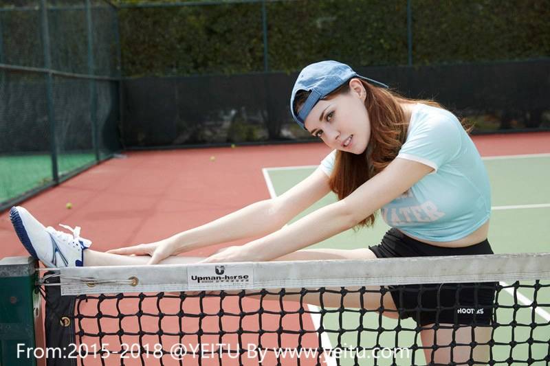 蜜桃社乌克兰美女罗拉Rola白嫩美乳户外写真-58