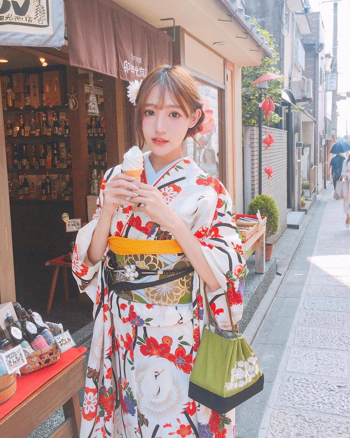 台湾美女校花比比儿精致五官气质美丽养眼有内涵-4