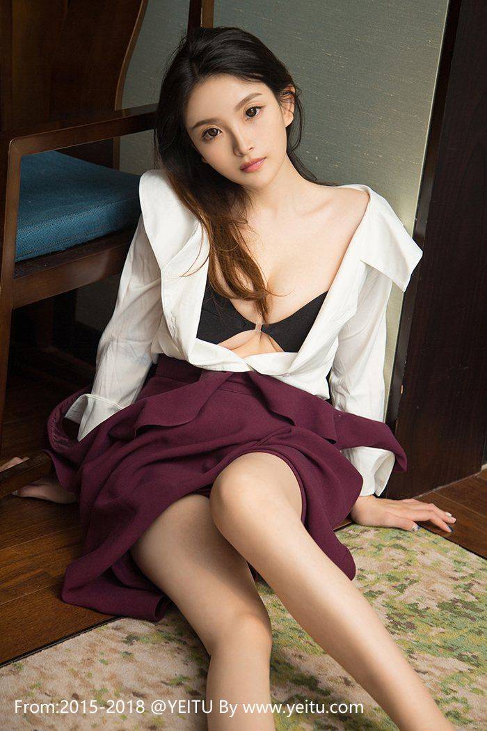 尤果网美女模特Mina美胸长腿火辣身材性感美图-31