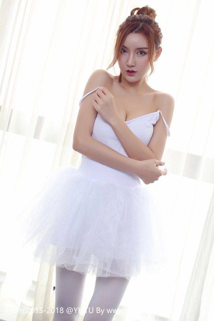 秀人网美女模特M梦baby薄纱丝袜美腿芭蕾高贵性感写真-13