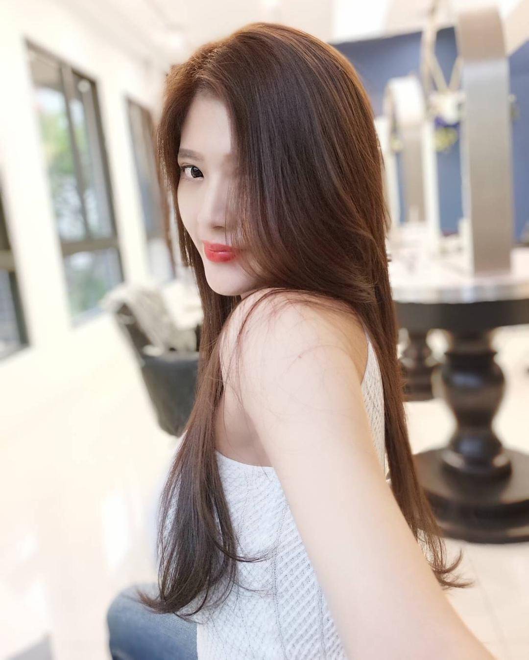 台湾美女主播刘庭羽女仆兔女郎制服内衣诱惑气质写真-26