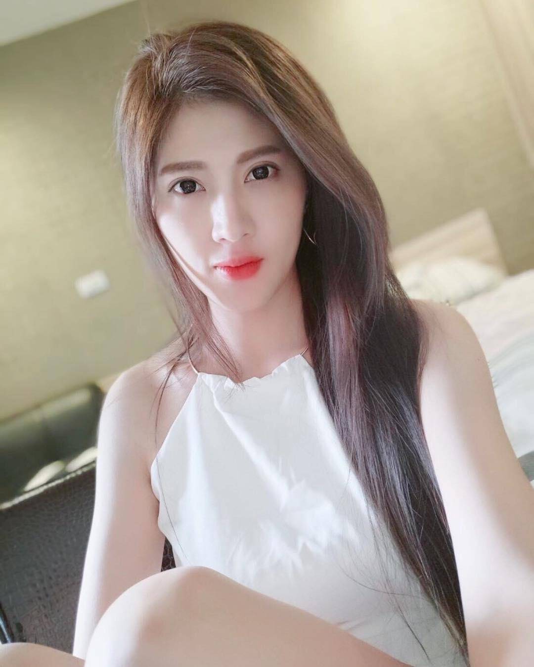 台湾美女主播刘庭羽女仆兔女郎制服内衣诱惑气质写真-29