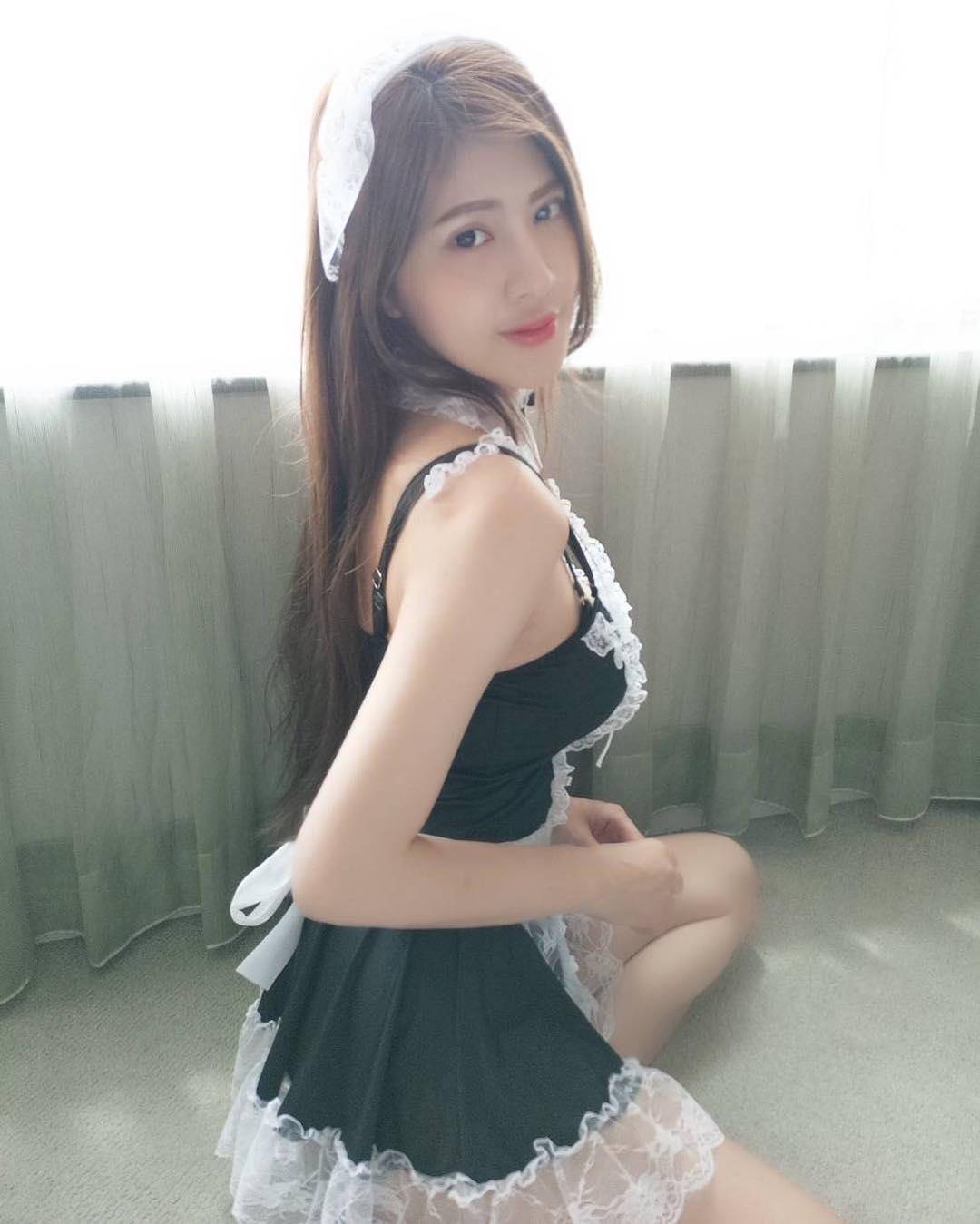 台湾美女主播刘庭羽女仆兔女郎制服内衣诱惑气质写真-34