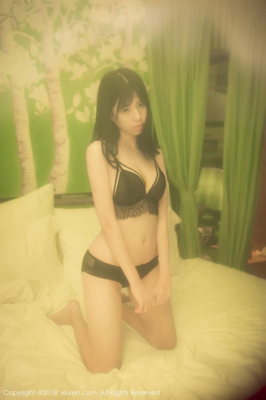 秀人网美女模特Ellie艾栗栗修长美腿内衣诱惑外拍-20