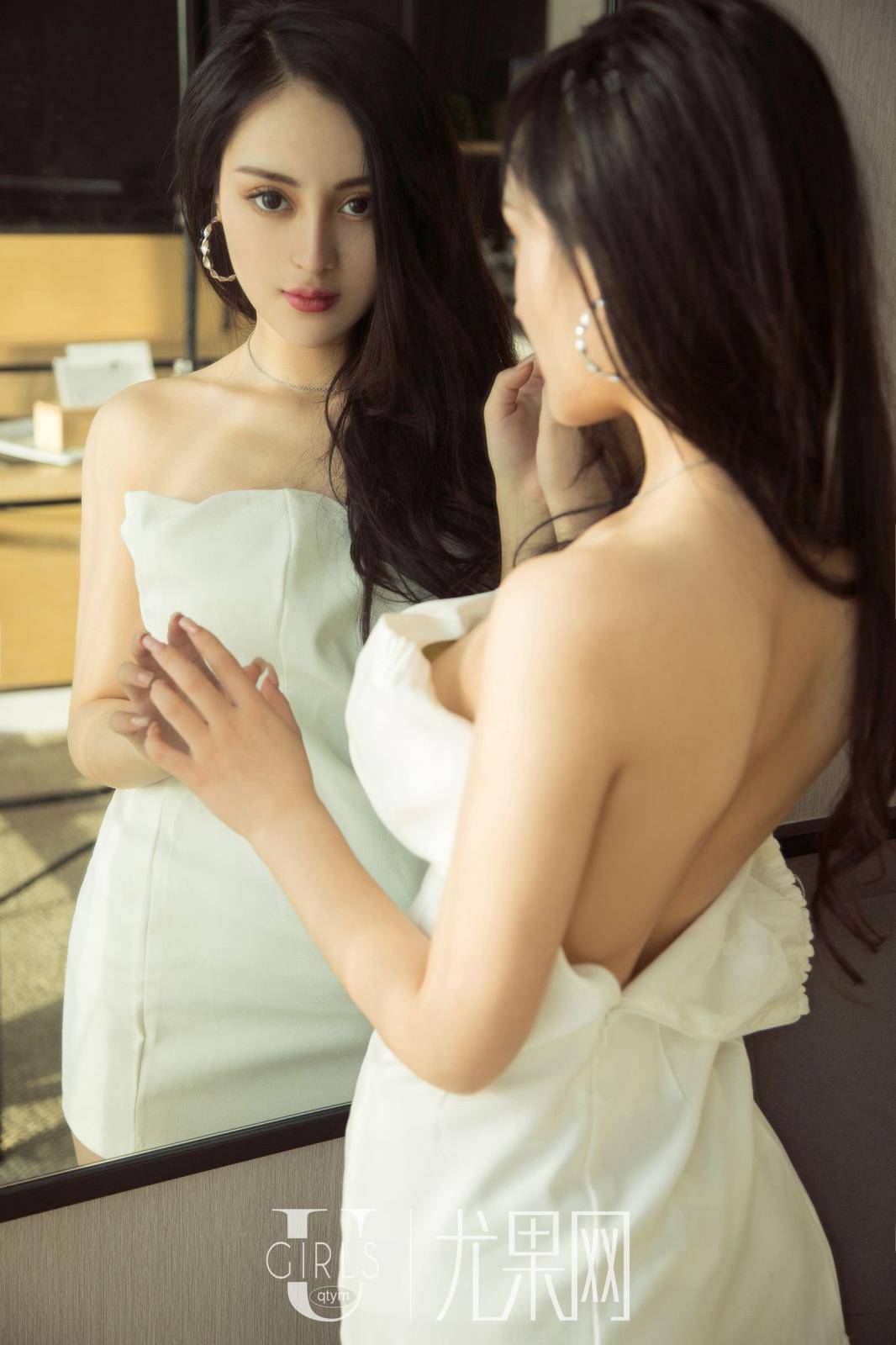 尤果网美女模特莫妮卡性感内衣傲人身材诱惑演绎异域风情-61