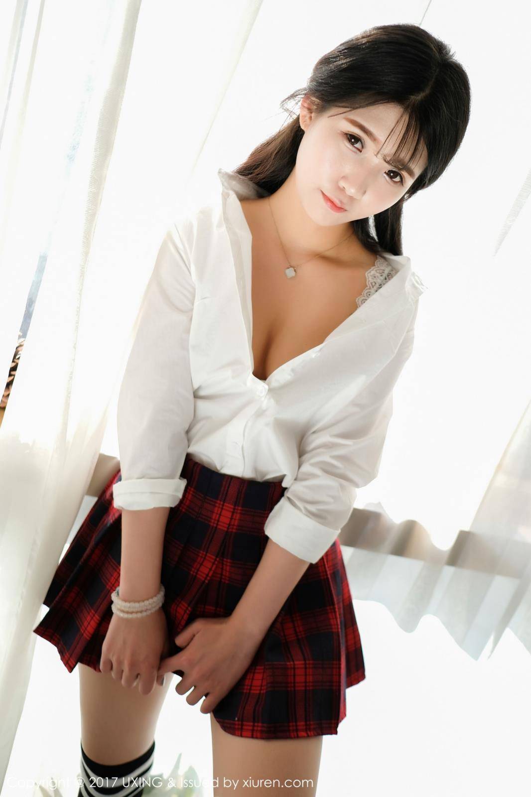 优星馆性感美女可爱的小叶子学生装童颜巨乳私房照-31