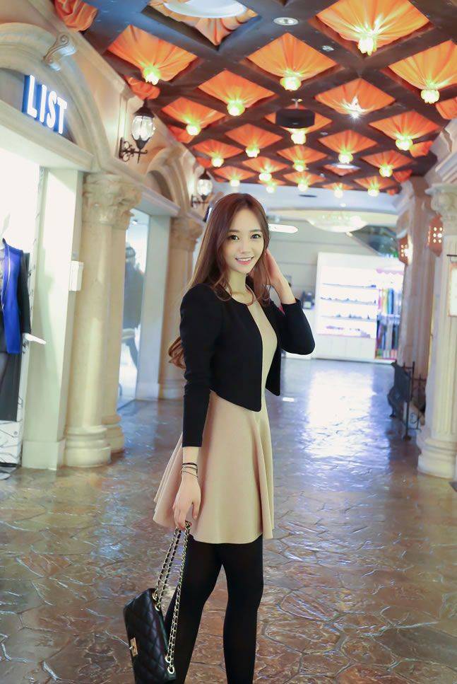 韩国第一网拍女神孙允珠2013年高清气质美腿写真精选-8