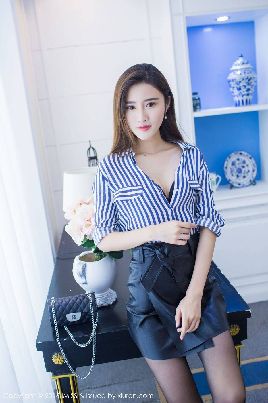 IMiss爱蜜社性感美女格格污巫黑丝美腿内衣诱惑清纯写真-41