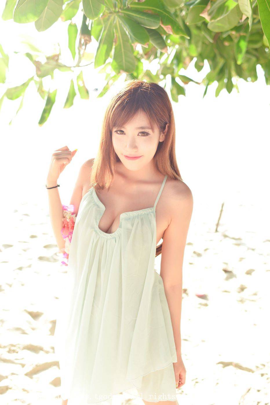 推女神美女模特程小烦火热身材沙滩巨乳普吉岛旅拍第一刊-34