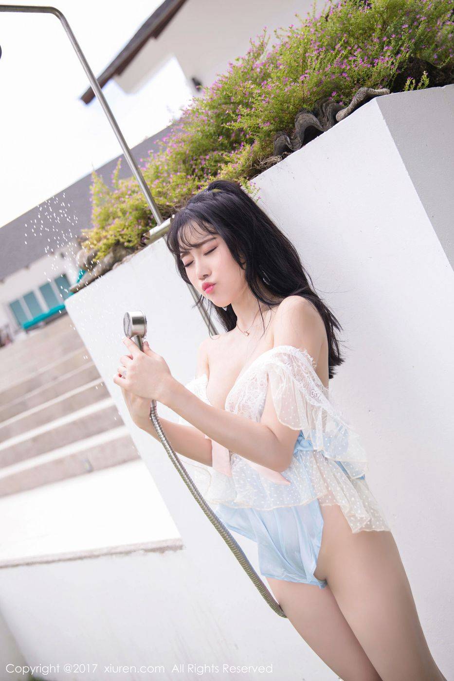 秀人网性感女神兜豆靓Youlina内衣搭配草帽甲米旅拍第一套-31