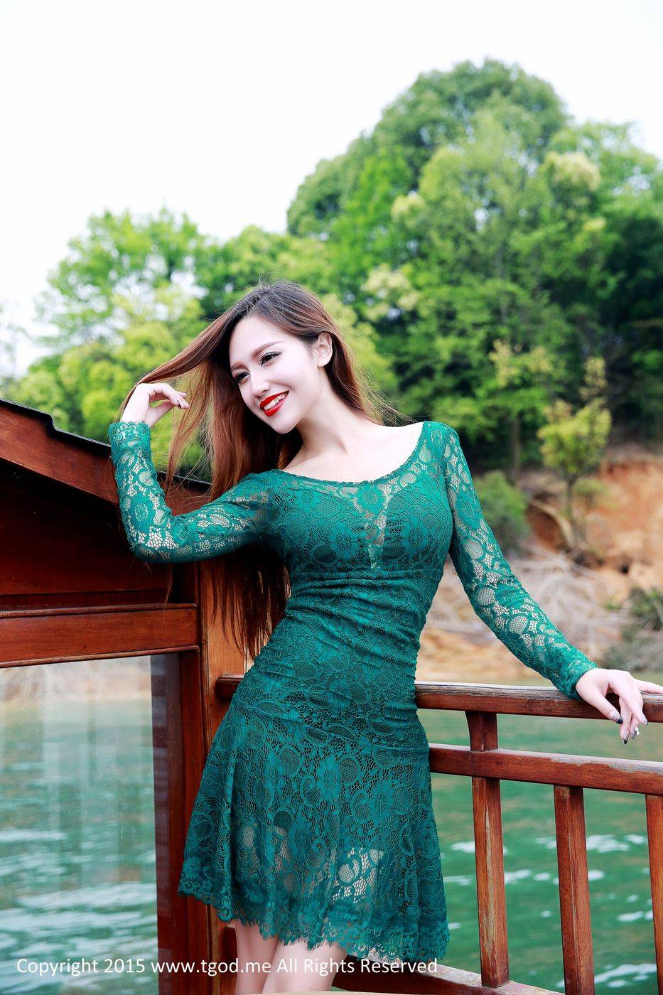 推女神性感姐妹花鲁思羽&夏静jolie清新长裙花源谷唯美写真-22