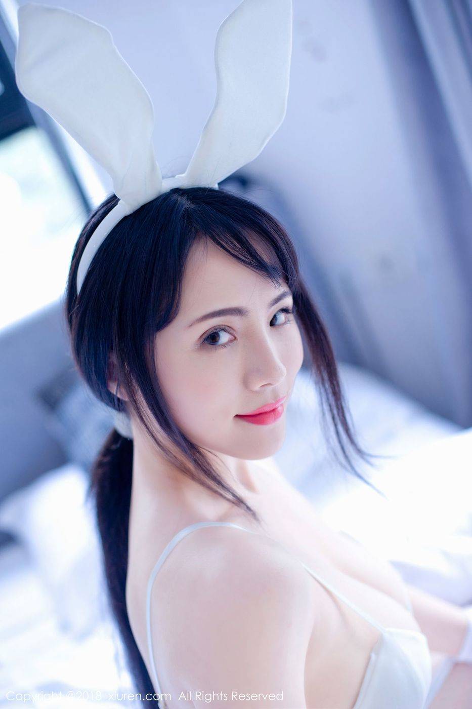 秀人网湿润妹子瑞瑞ruirui兔女郎比基尼波涛胸涌大尺度美图-15