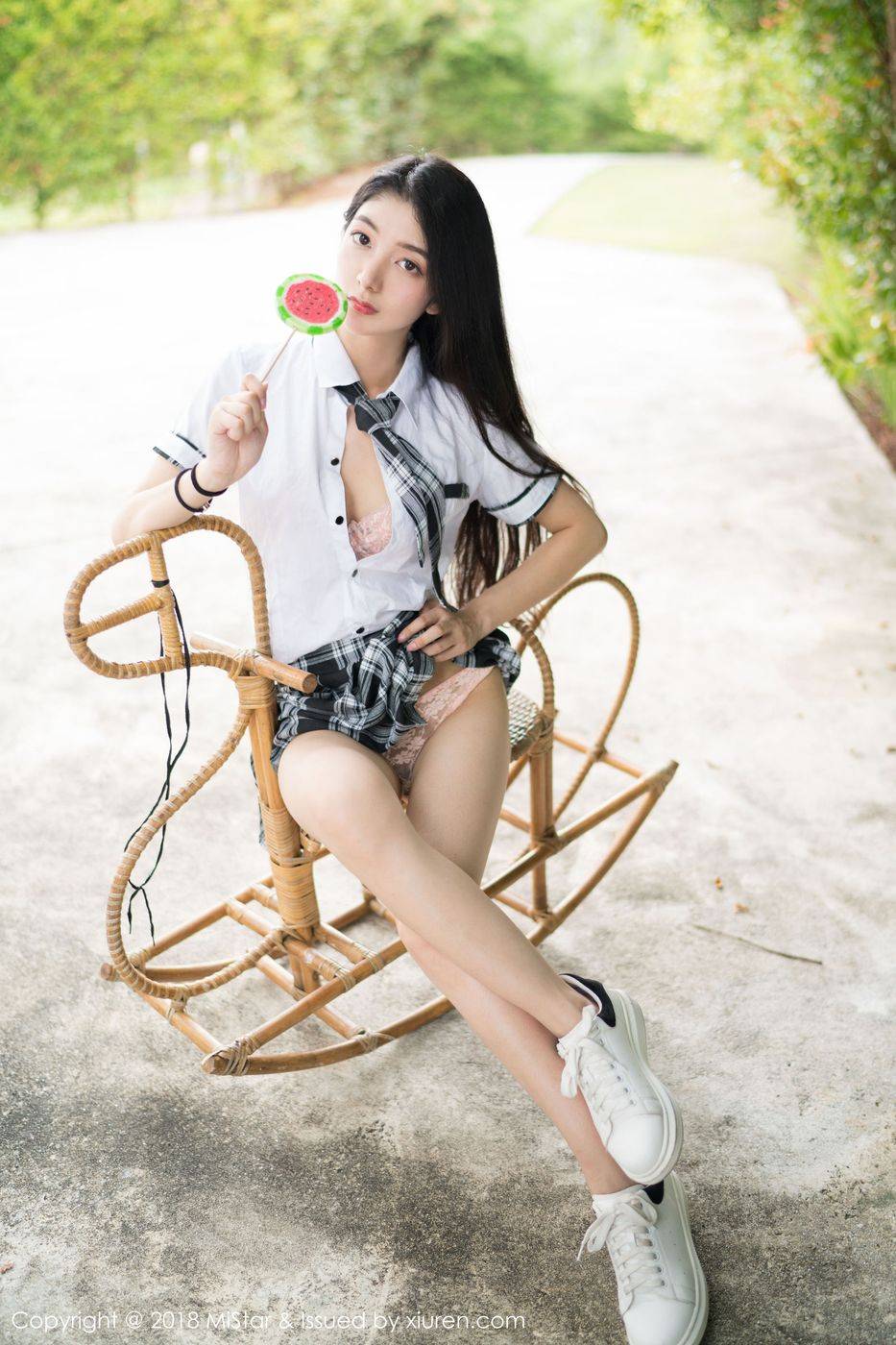 魅妍社性感女神Angela小热巴学生装沙滩制服诱惑甲米旅拍-33