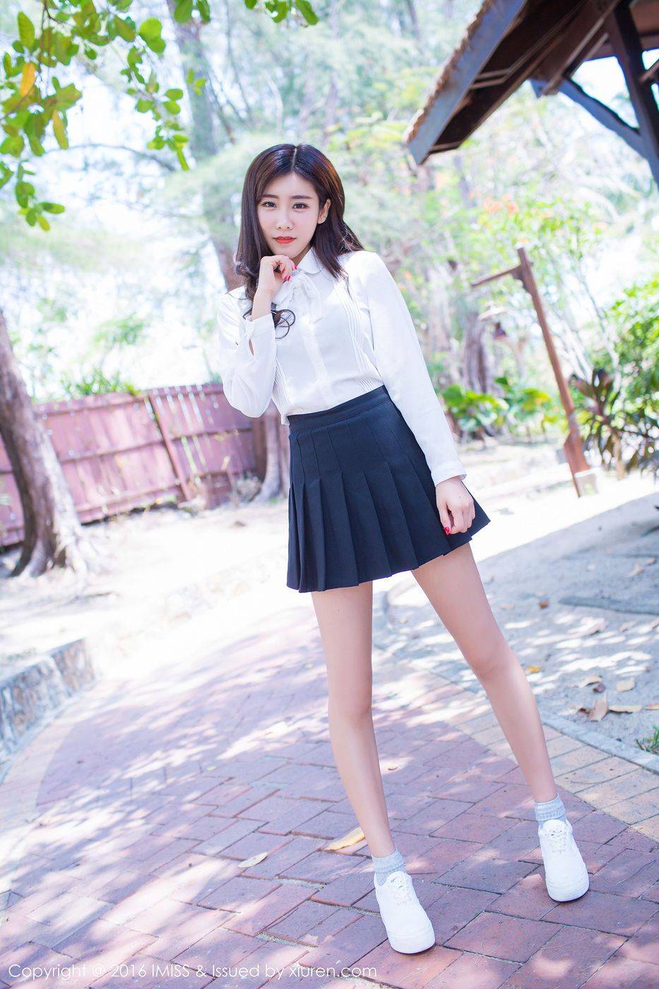 爱蜜社性感美女程小烦不烦比基尼白衬衫兰卡威制服旅拍-21