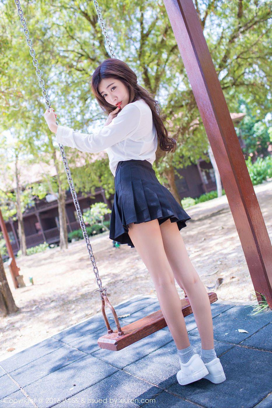 爱蜜社性感美女程小烦不烦比基尼白衬衫兰卡威制服旅拍-33