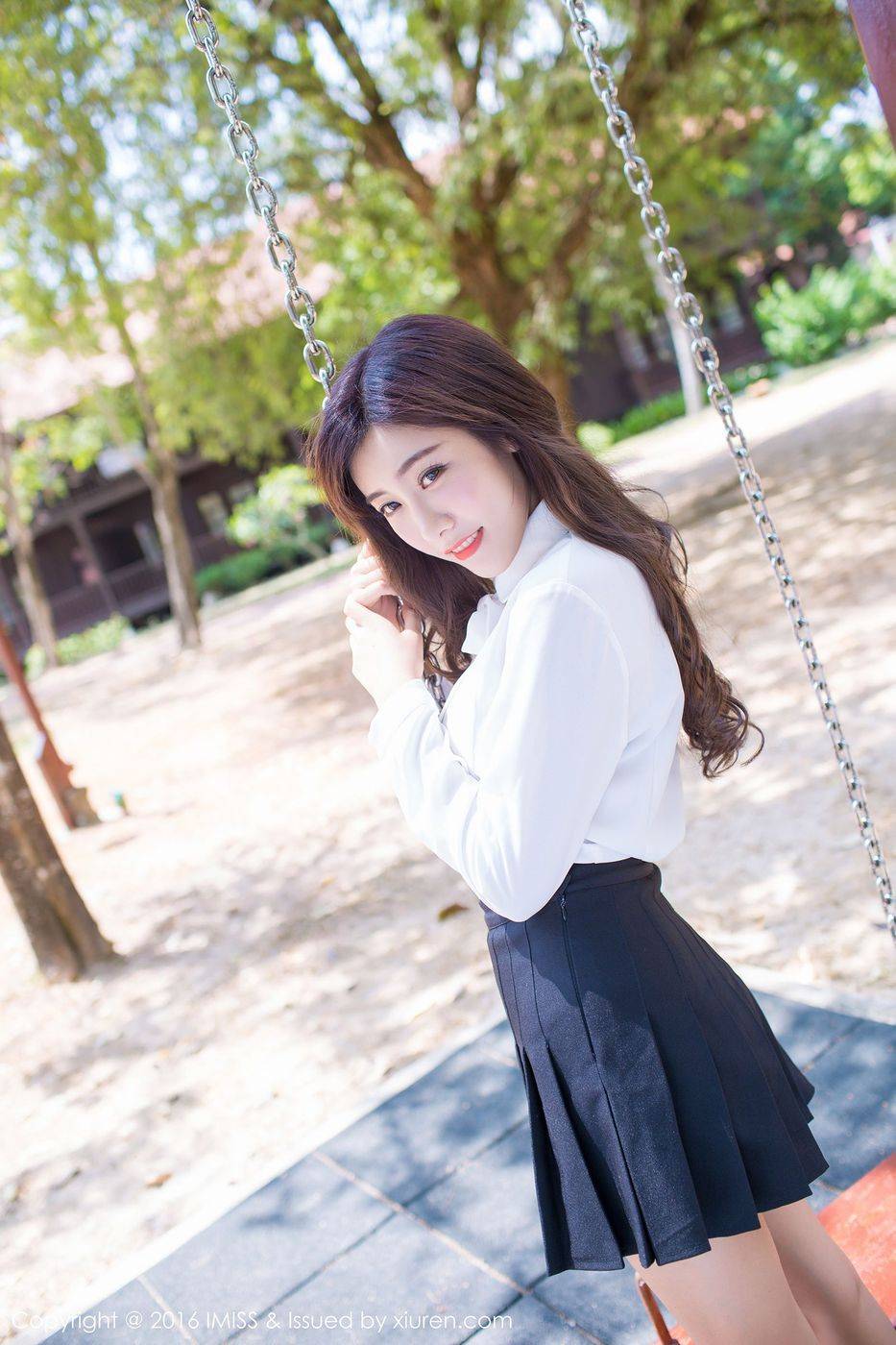 爱蜜社性感美女程小烦不烦比基尼白衬衫兰卡威制服旅拍-37