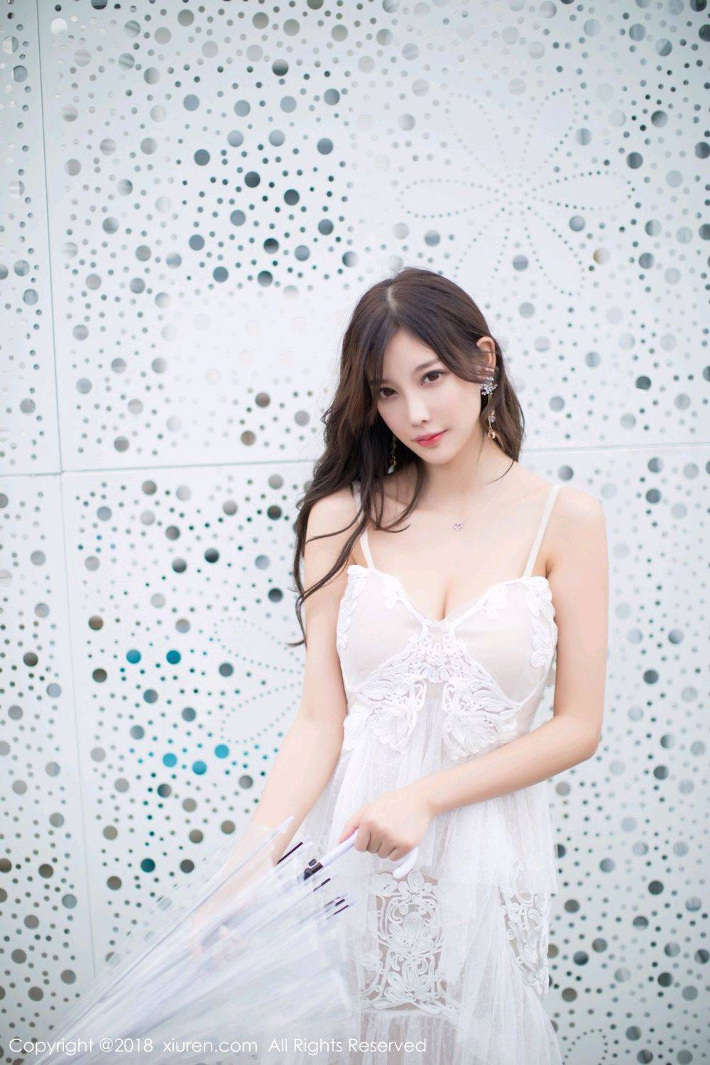 秀人网性感女神杨晨晨sugar爆乳翘臀黑丝美腿元旦特辑