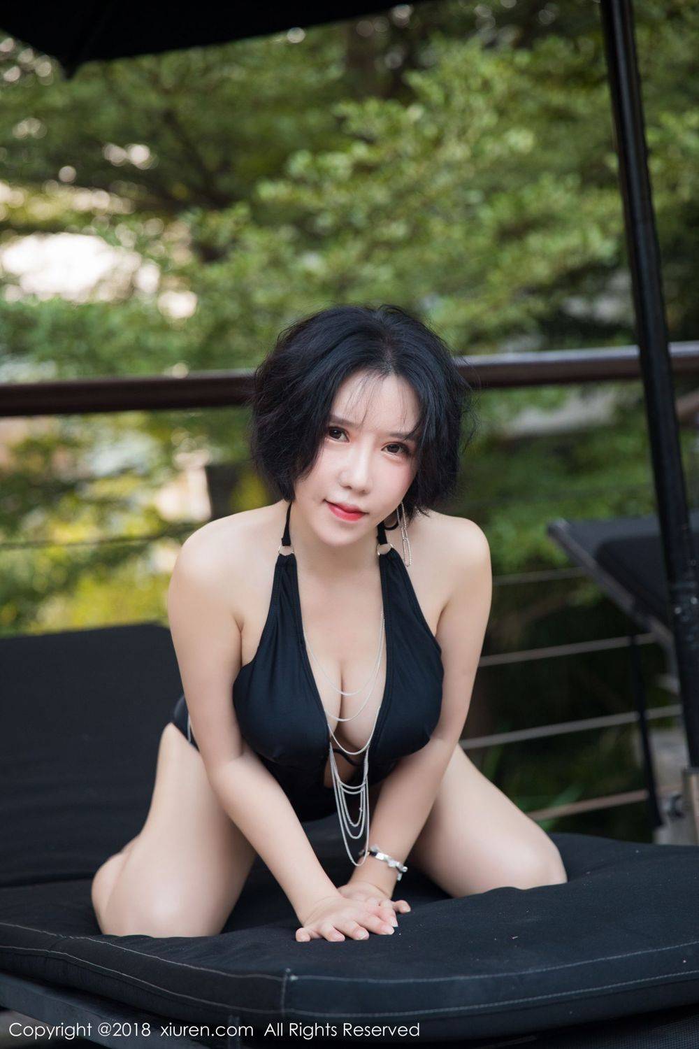 秀人网新人模特沈欢欣曼妙身材内衣诱惑异常动人首套写真-16