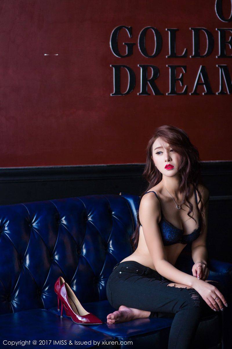 爱蜜社新人模特娜大少爷天生丽质黑丝美腿内衣诱惑写真-39