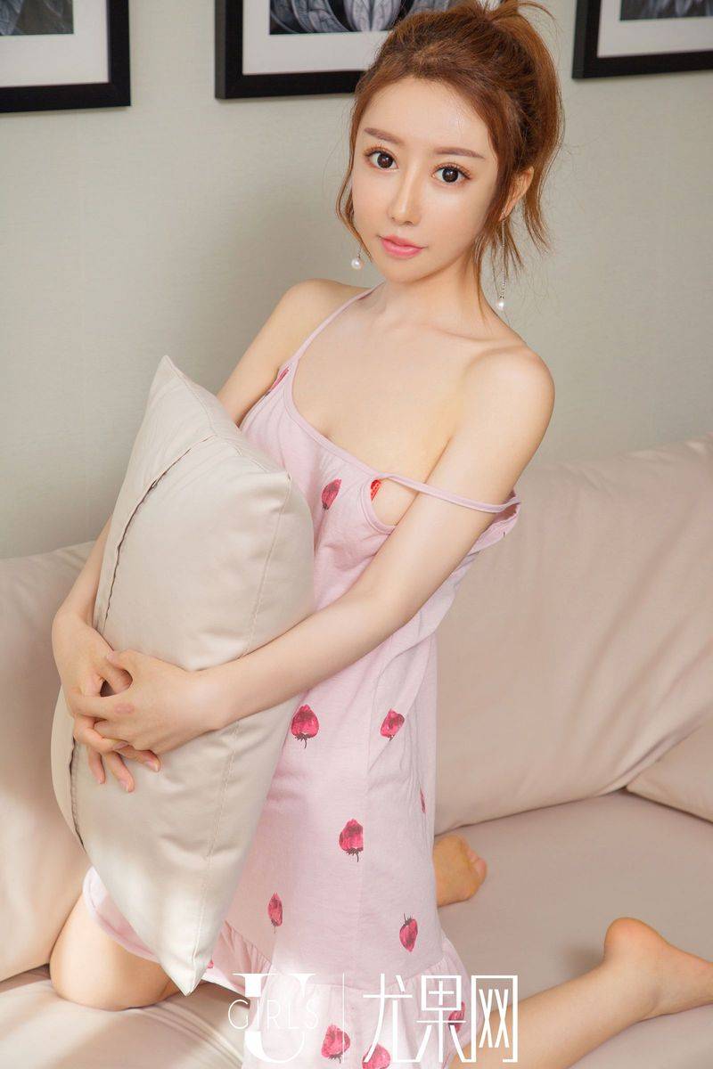 尤果网萌系美女慕晴儿爆乳翘臀性感丁字裤内衣诱惑写真-14