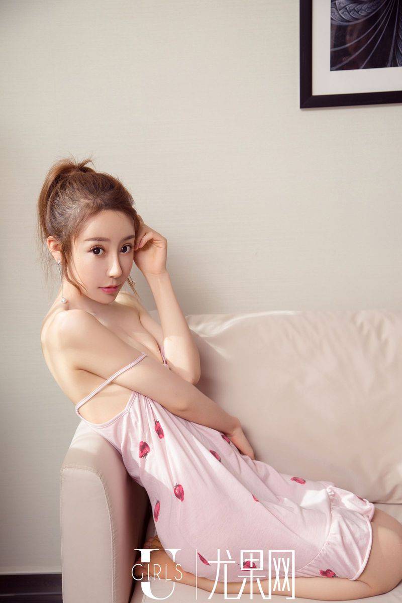 尤果网萌系美女慕晴儿爆乳翘臀性感丁字裤内衣诱惑写真-52