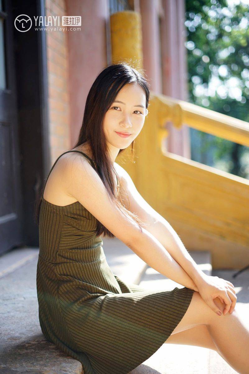 雅拉依清纯美女模特卡柔校园邂逅学姐回眸一笑清新美图-21