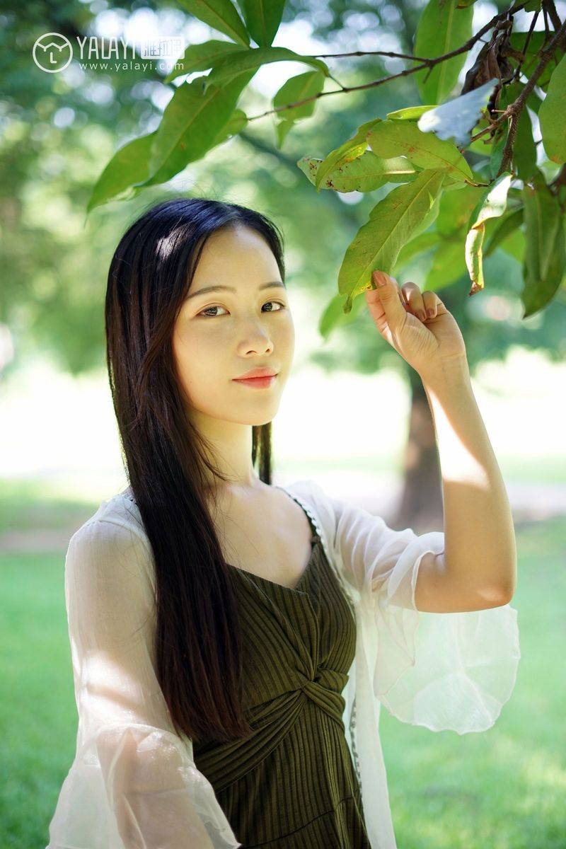 雅拉依清纯美女模特卡柔校园邂逅学姐回眸一笑清新美图-27